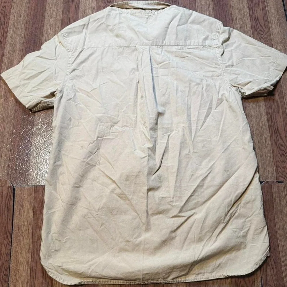 The‎ North Face Beige Tan Button Up Polo Shirt Medium
